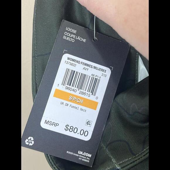 NWT Under Armour Cold Weather Funnel Neck Camo Green Womens‎ Size S/P - Picture 5 of 5